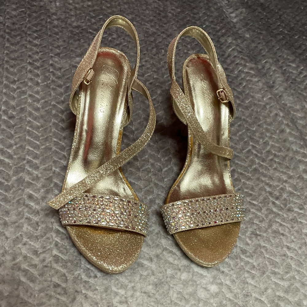 Dress shoes